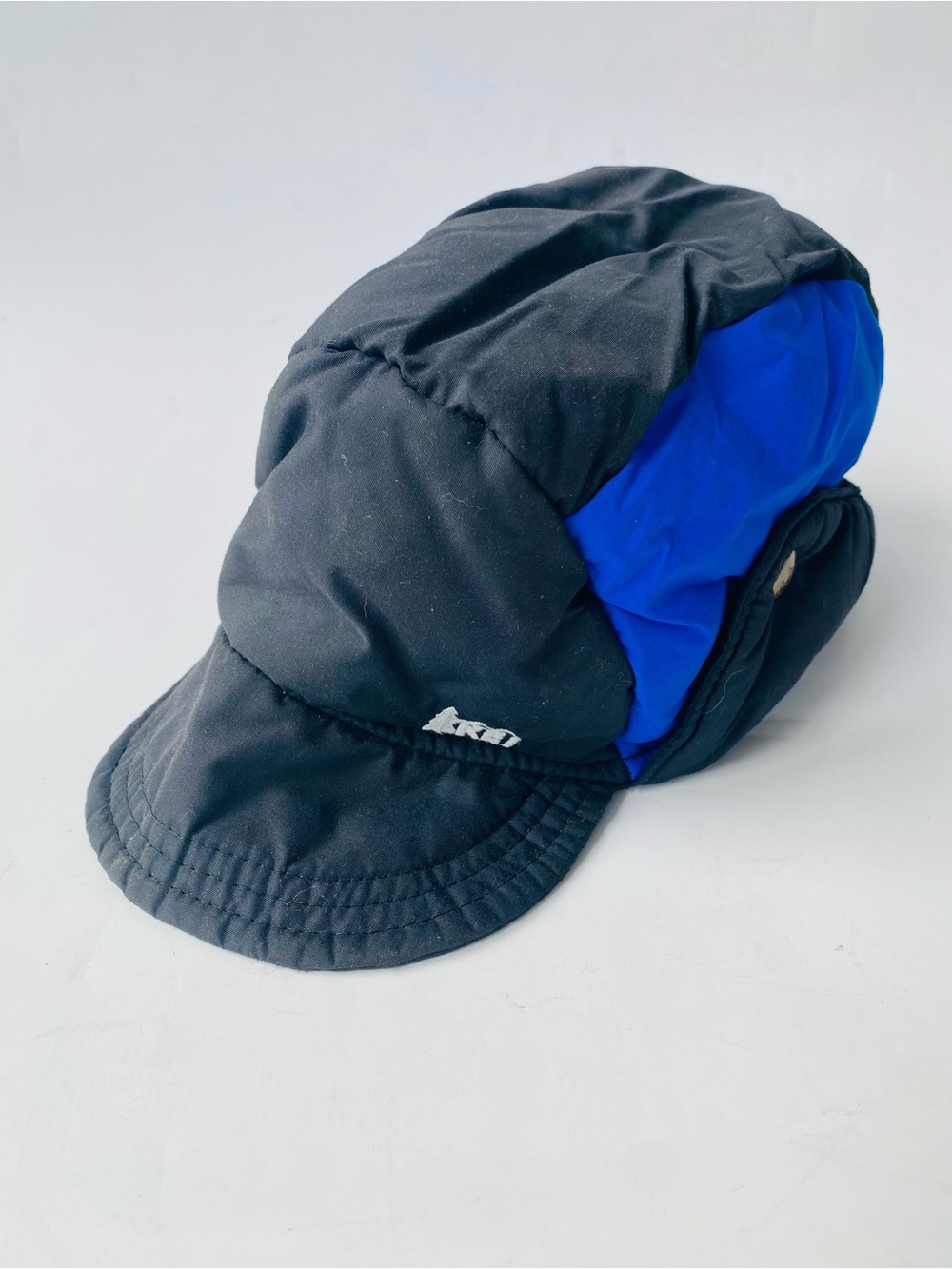 90s REI Winter Expedition Puffer Hat with Ear Flaps - Black Blue L